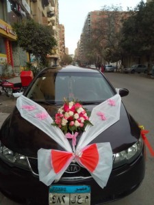 تزين سياره بالورد